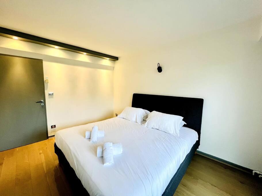 Duplex Familial Tour Eiffel Apartment Paris