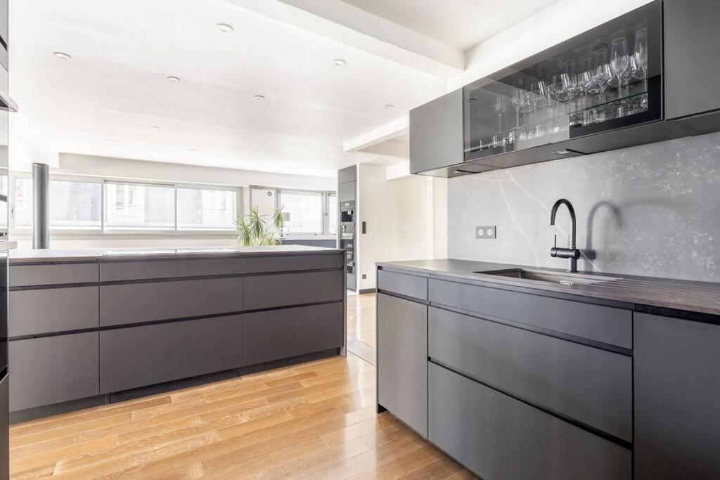 Apartment Duplex Familial Tour Eiffel *