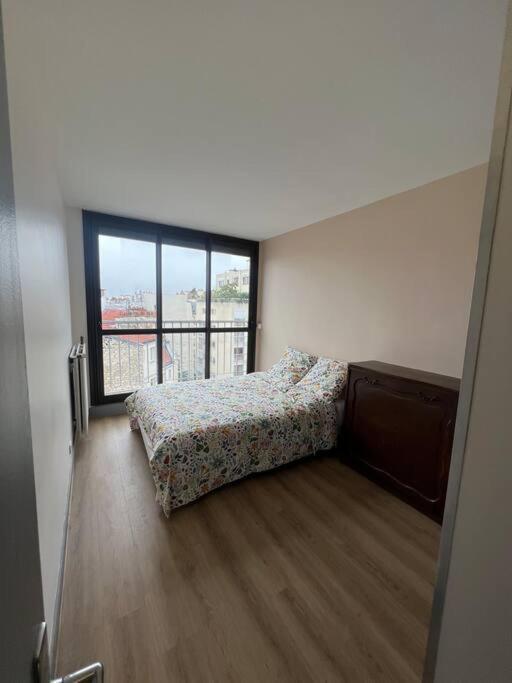 Grand Apartment *