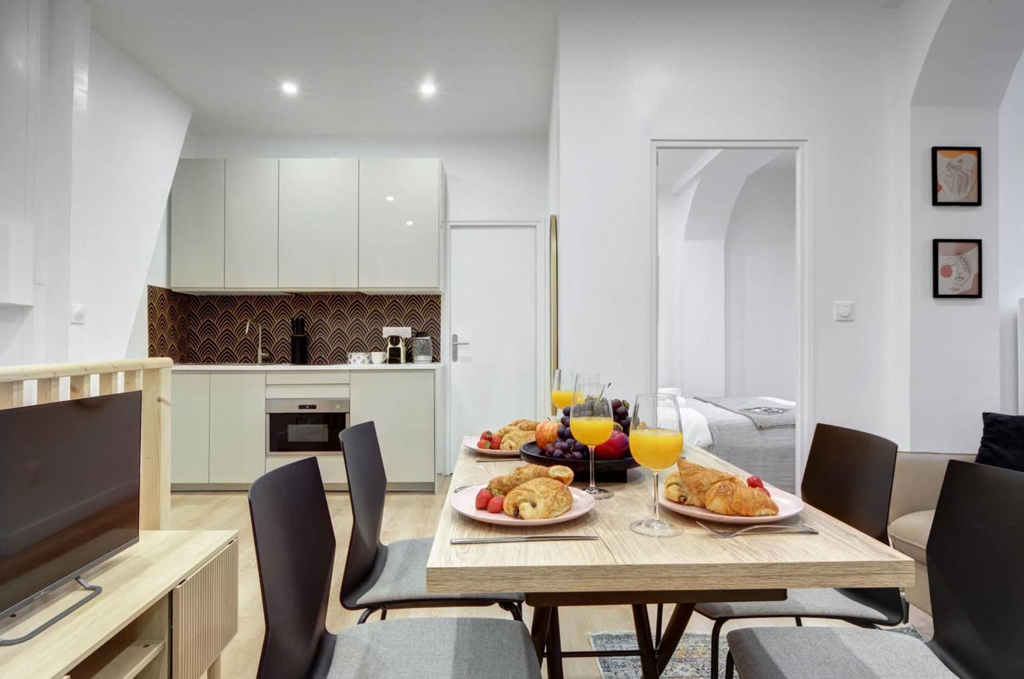 Apartment Montorgueil - Les Halles - 1br - Cityapartmentstay Paris