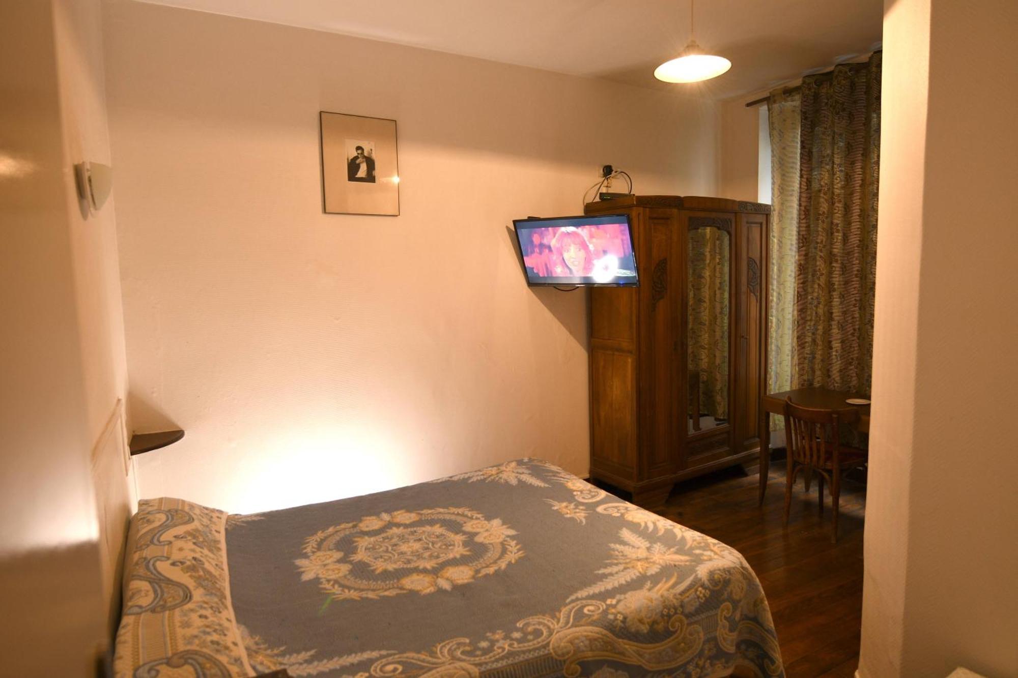 Hotel D'orleans Gare De L'est 2*