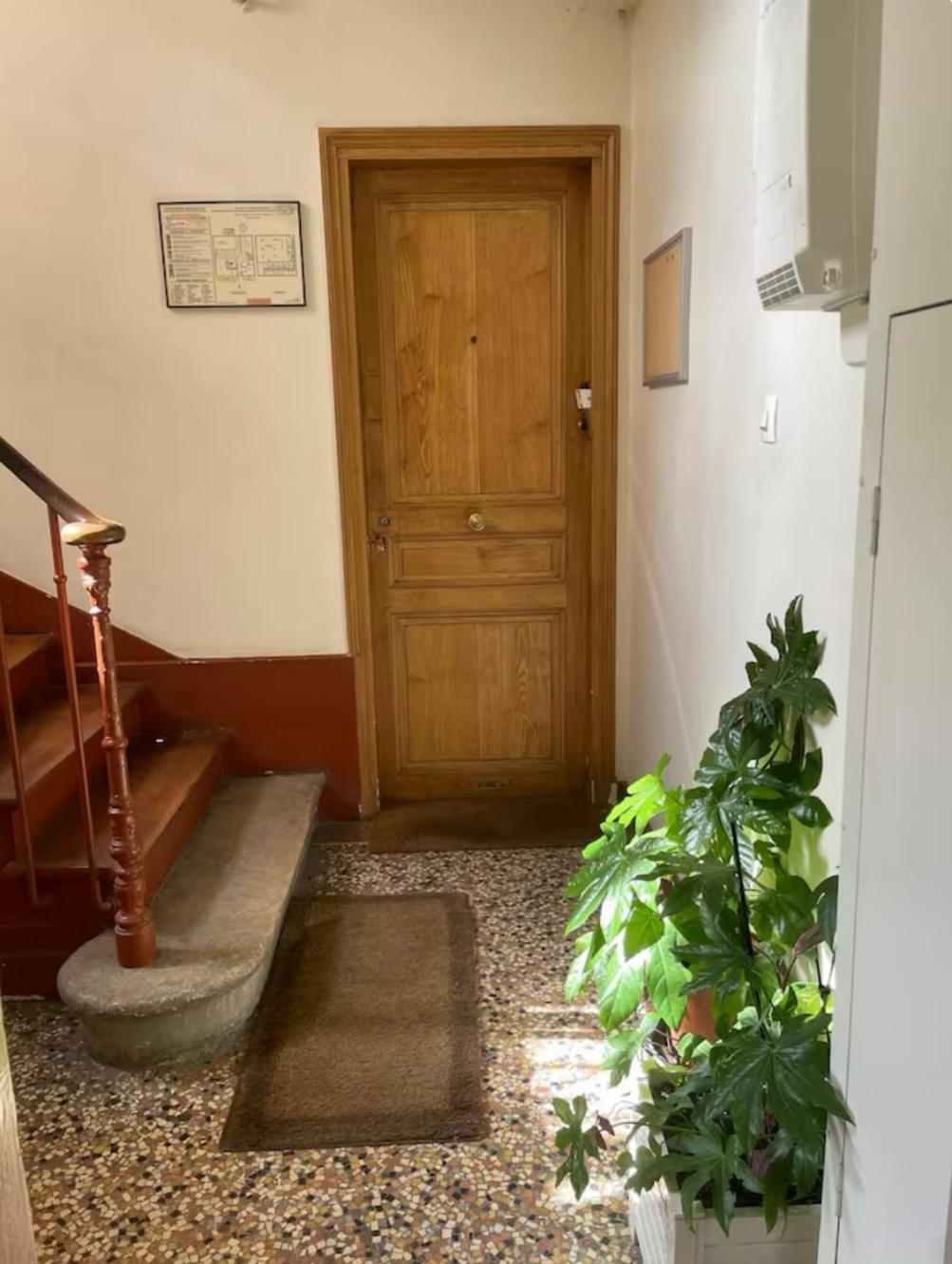 Apartment Avec Beau Jardin