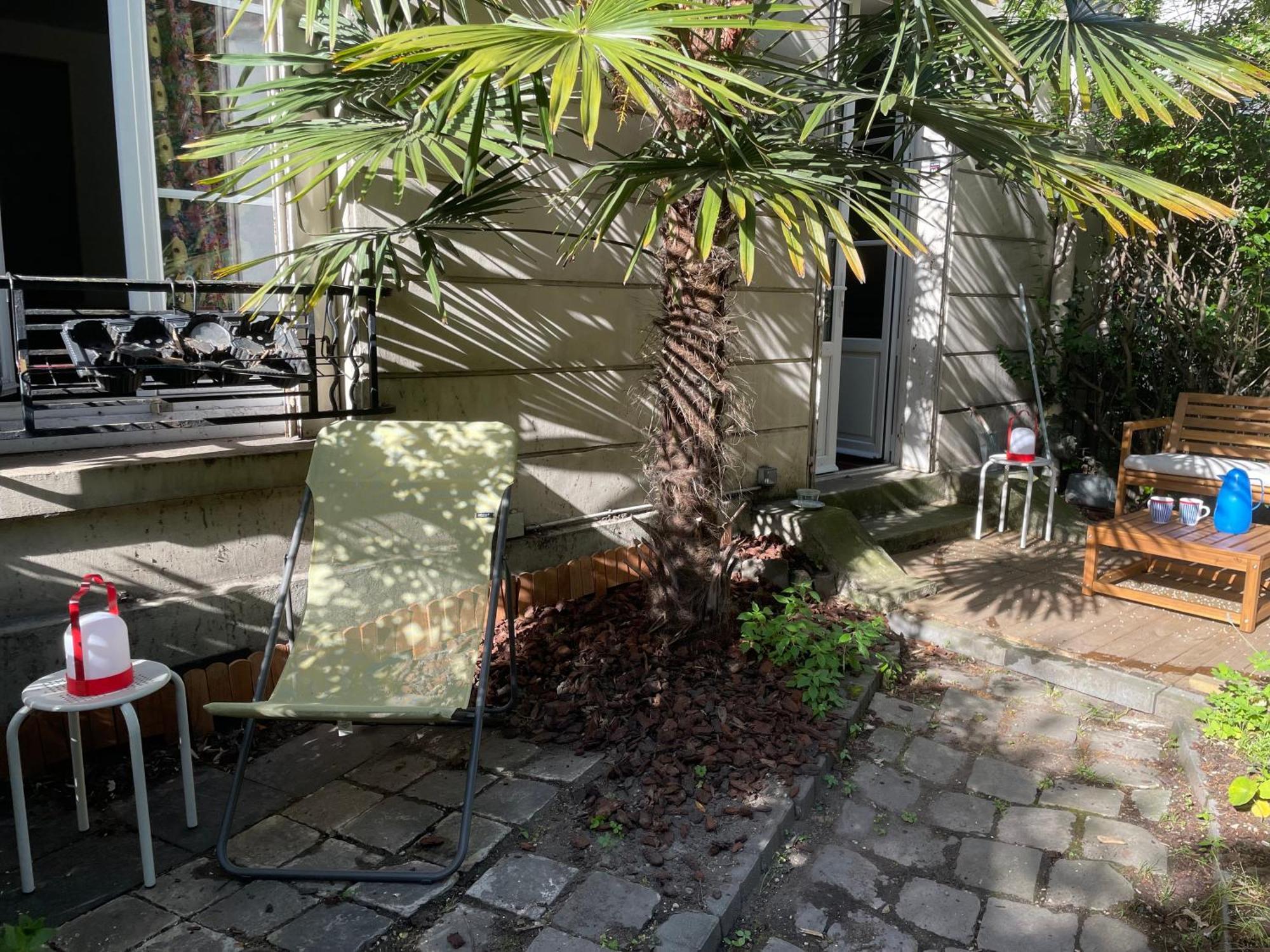 Avec Beau Jardin Apartment Paris