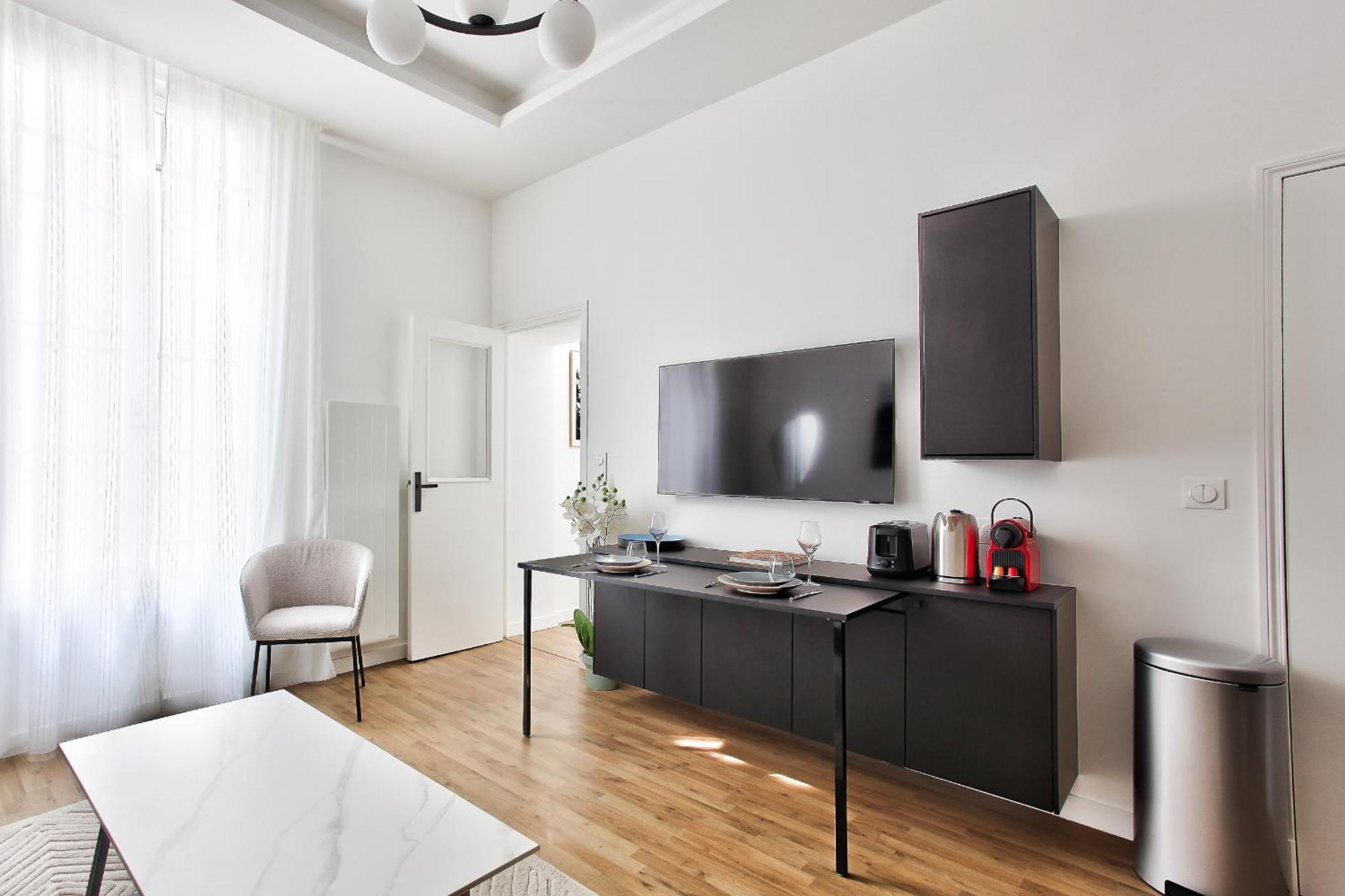 Marais Elegence - Two Bedrooms Appartement