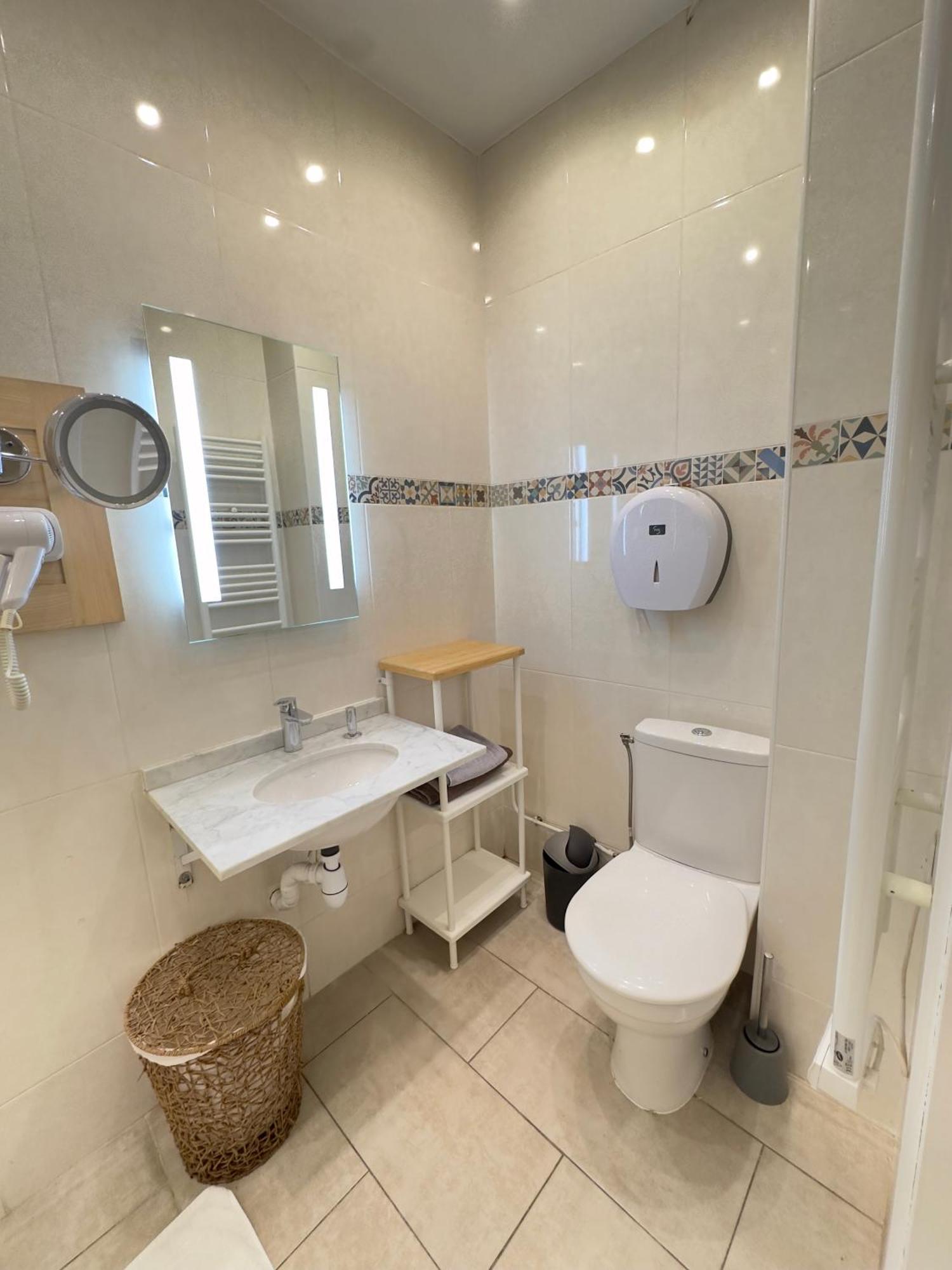 15 Ground Floor Appartement Paris