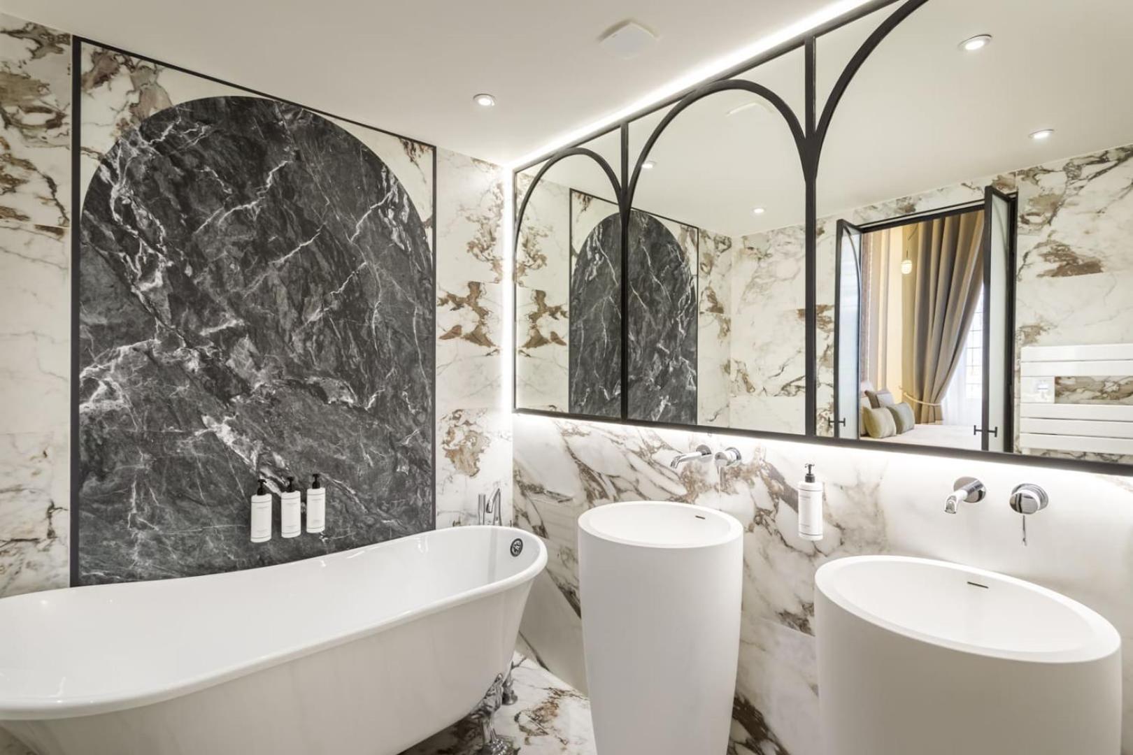 Merveil - Signature Suite-champs Elysees- Marignan Apartment Paris