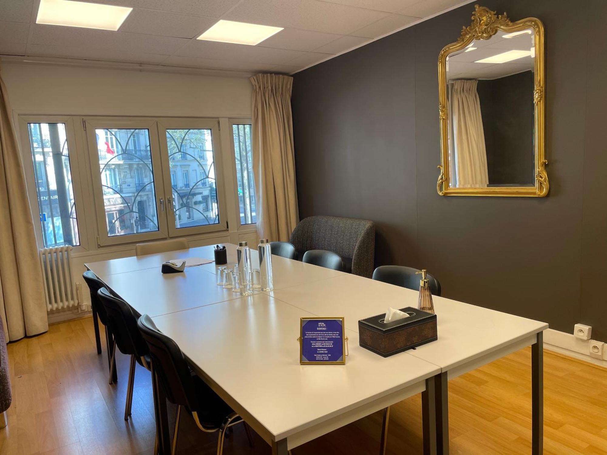 Locomo - Gare De Lyon Bastille Hotel 3*