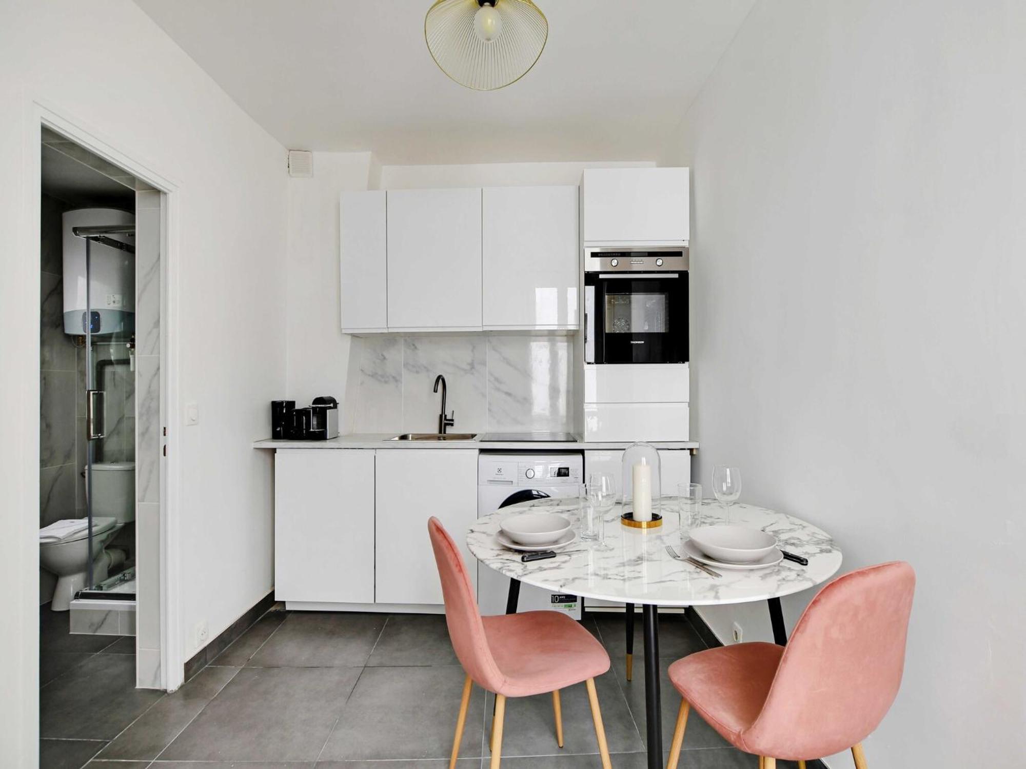Apartment 2pers - 20th Ard - Mobility Lease *