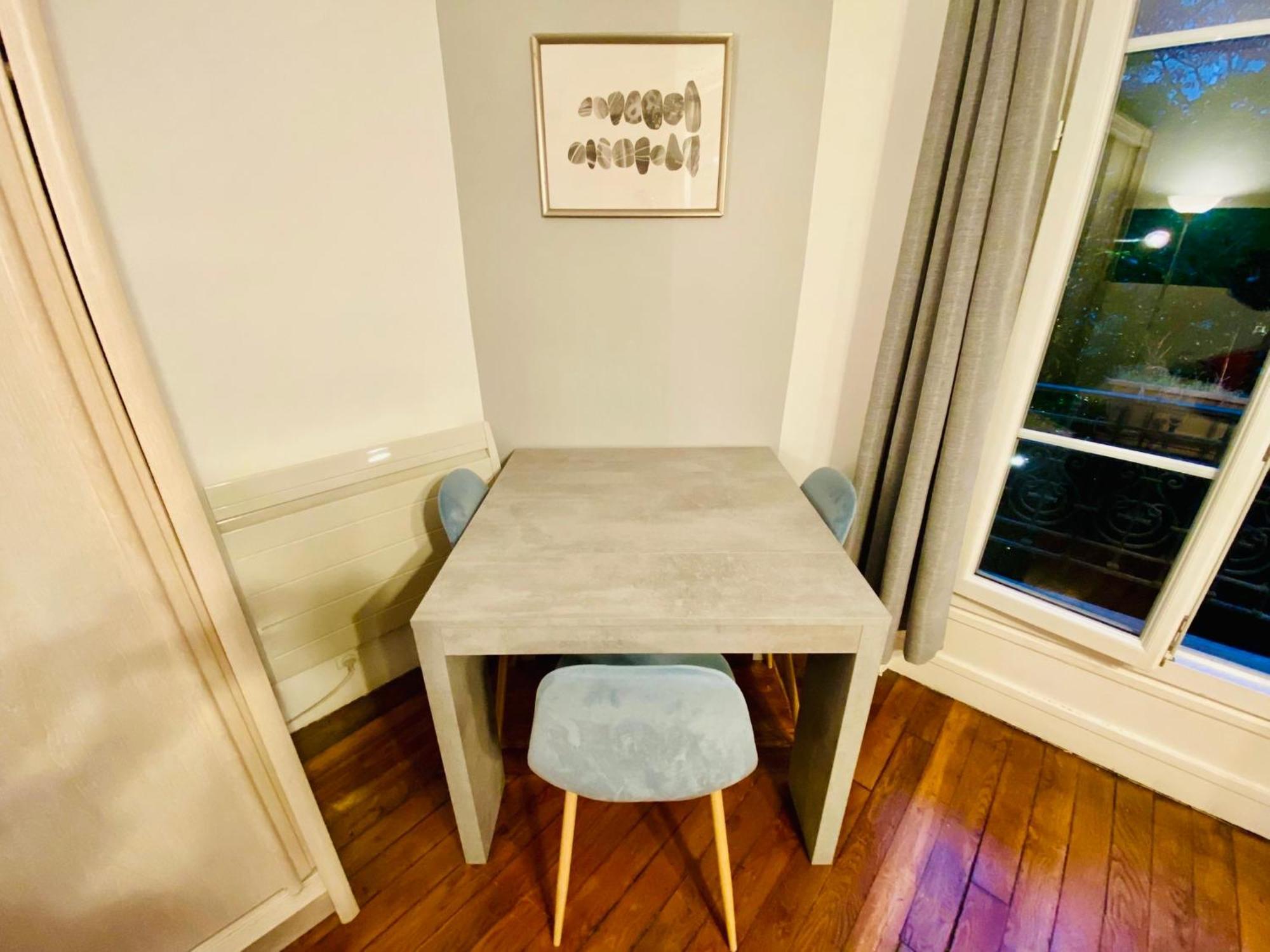Cambronne Jardin Privatif Apartment Paris
