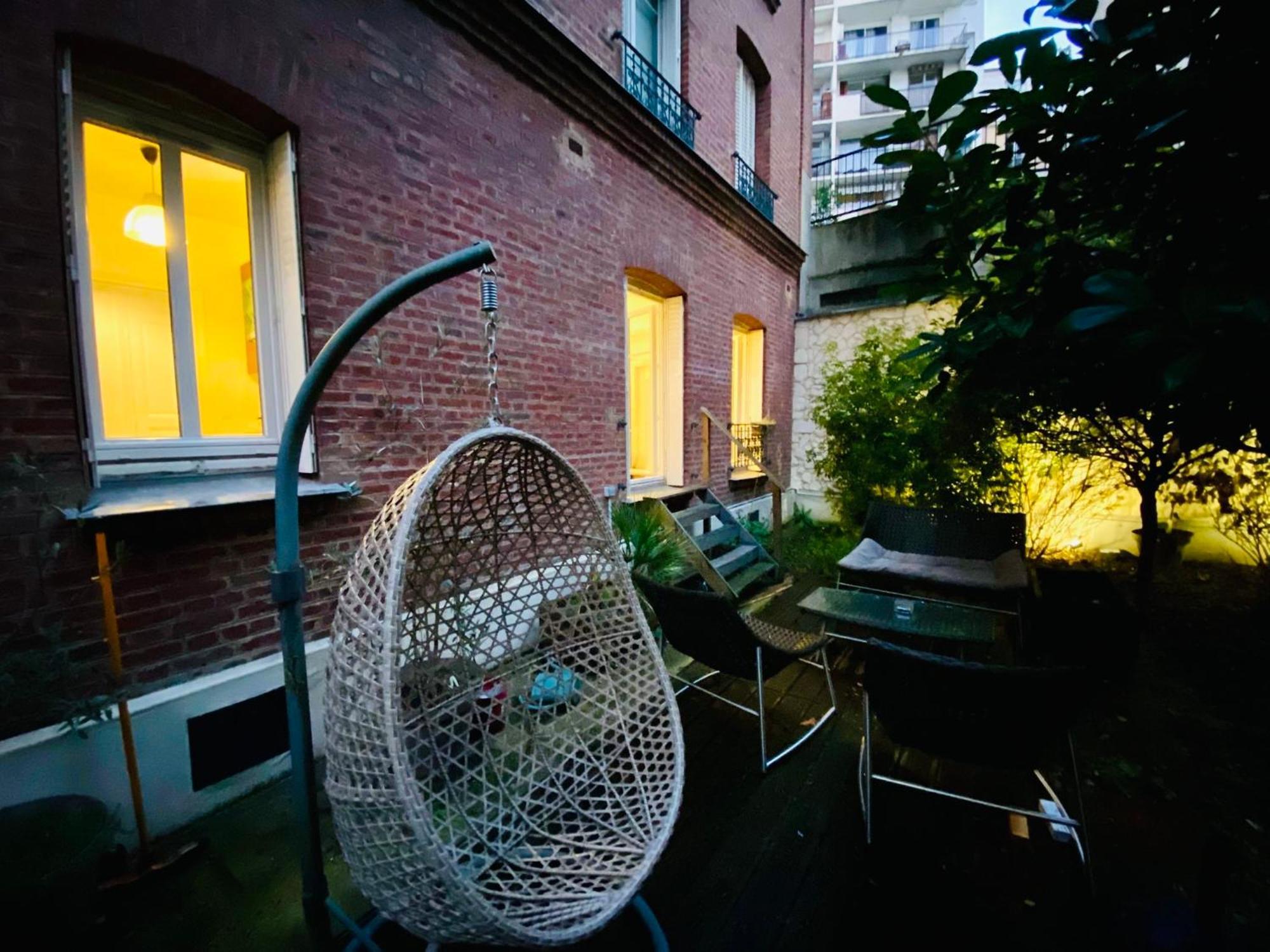 Cambronne Jardin Privatif Apartment Paris
