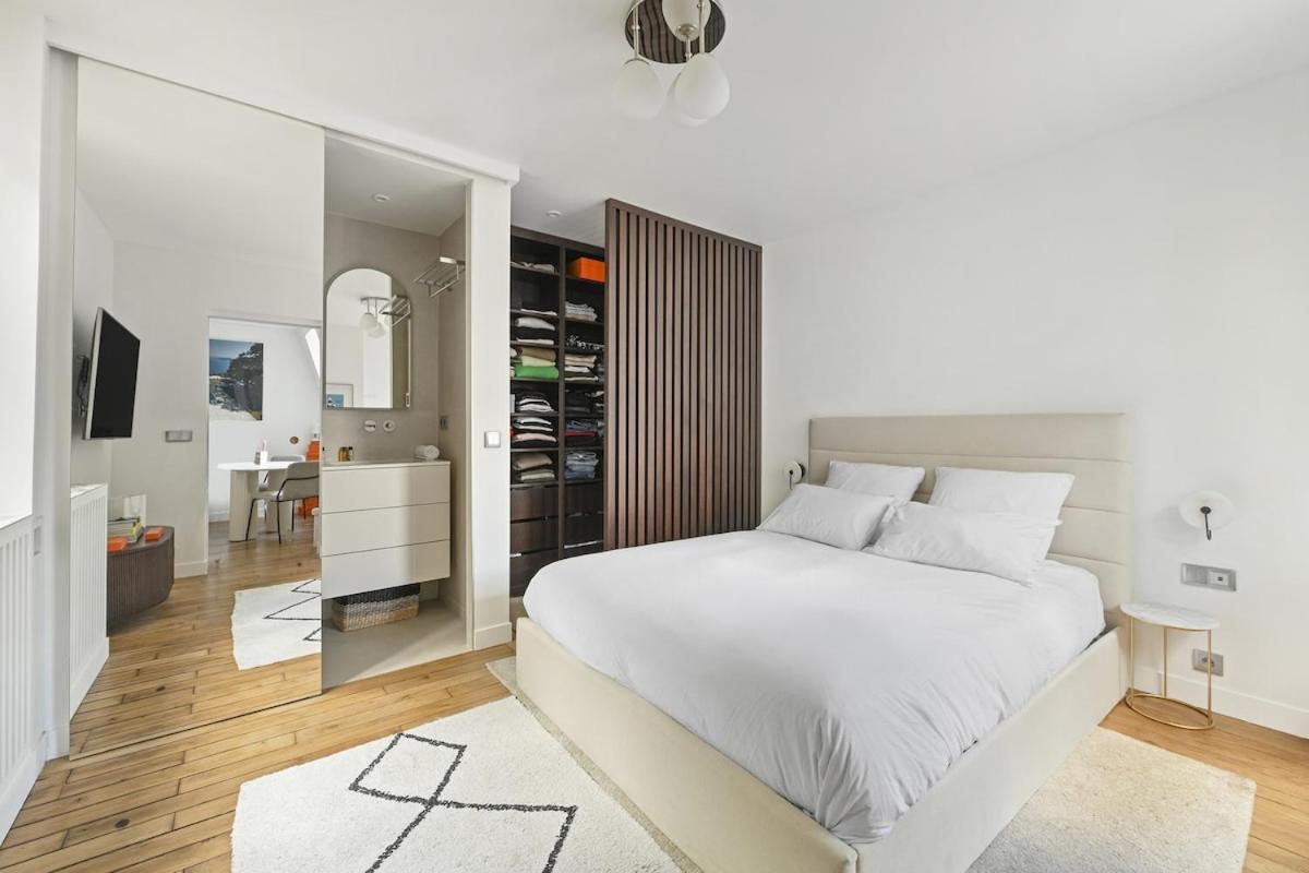 2 - 16th Apartment *