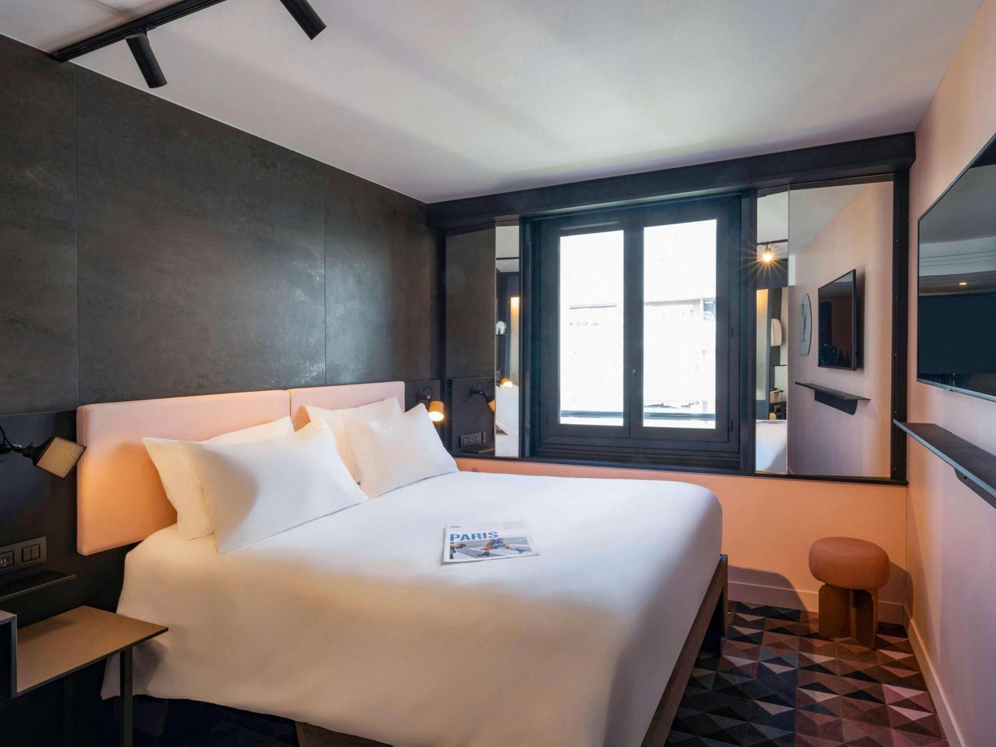 Tribe Batignolles Paris