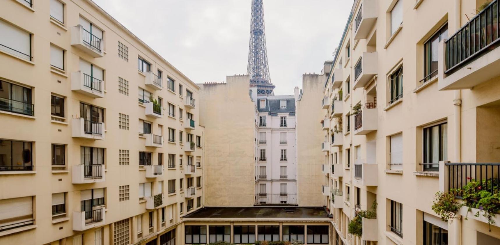 De Trois * Paris