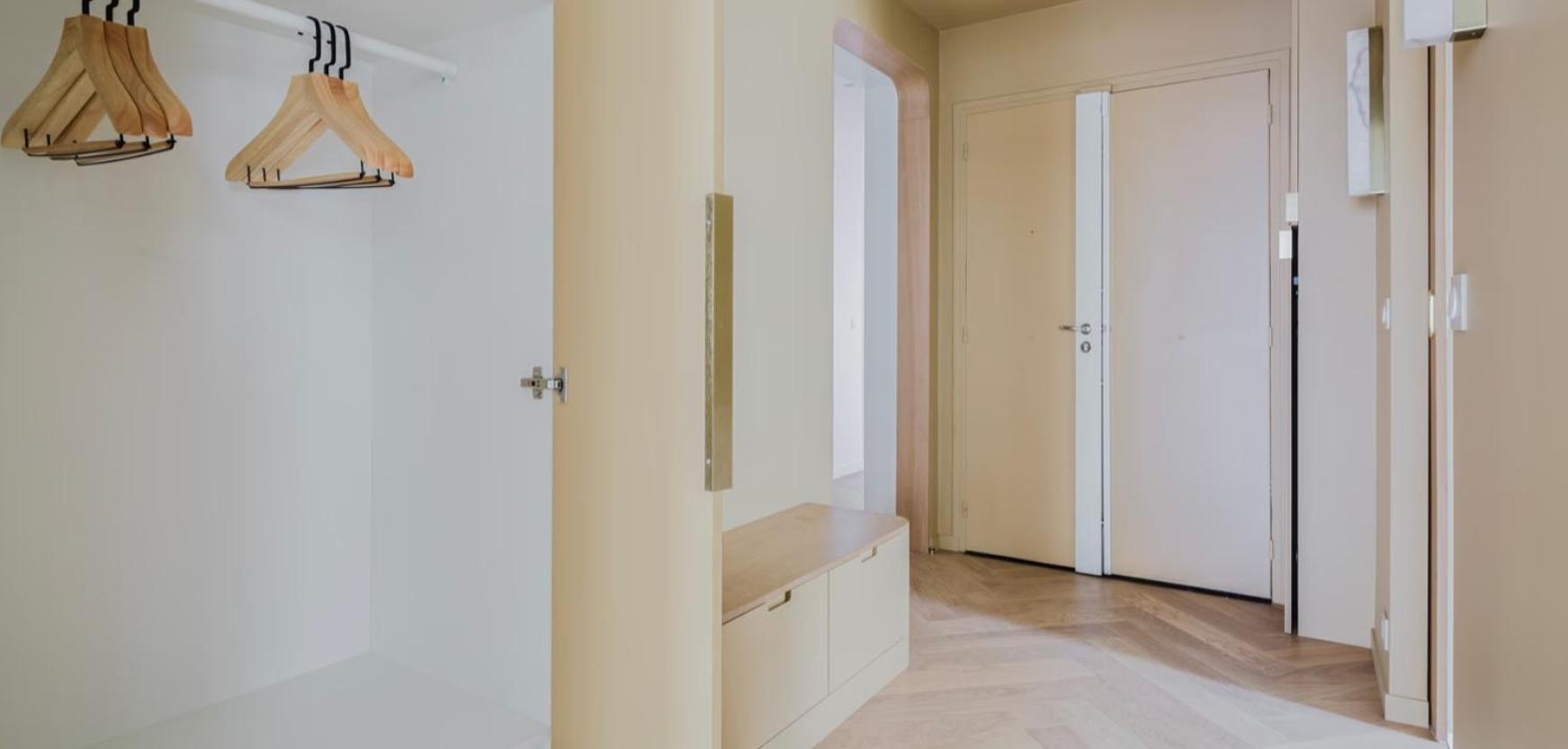 Apartment De Trois *