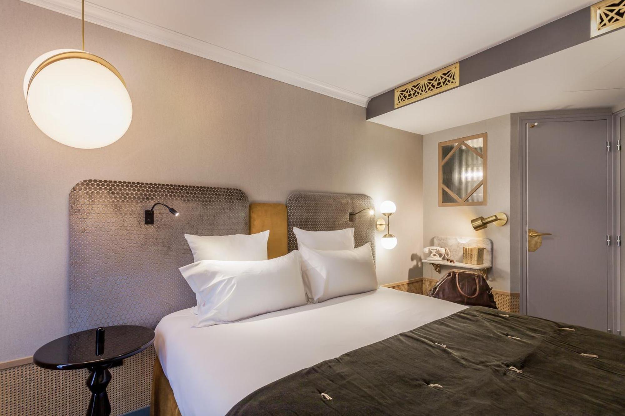 Hotel Handsome 3*