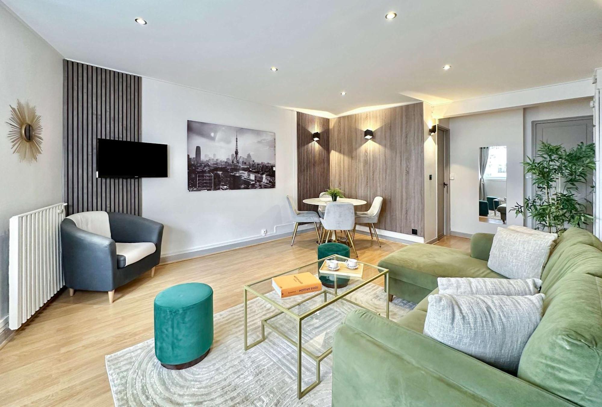 Apartment Spacious & Luxurious Flat In Montparnasse Paris