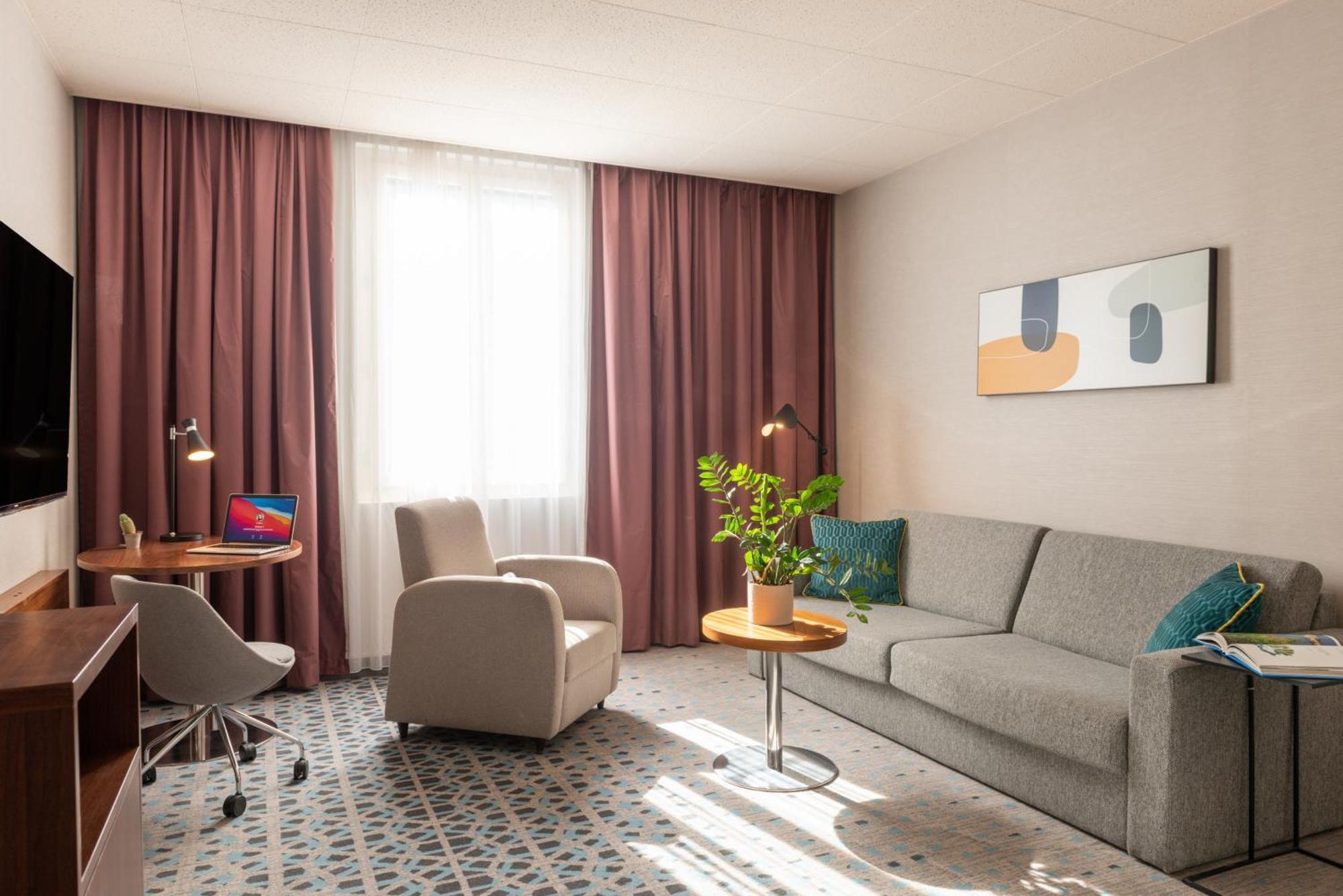 Crowne Plaza République, An Ihg Paris