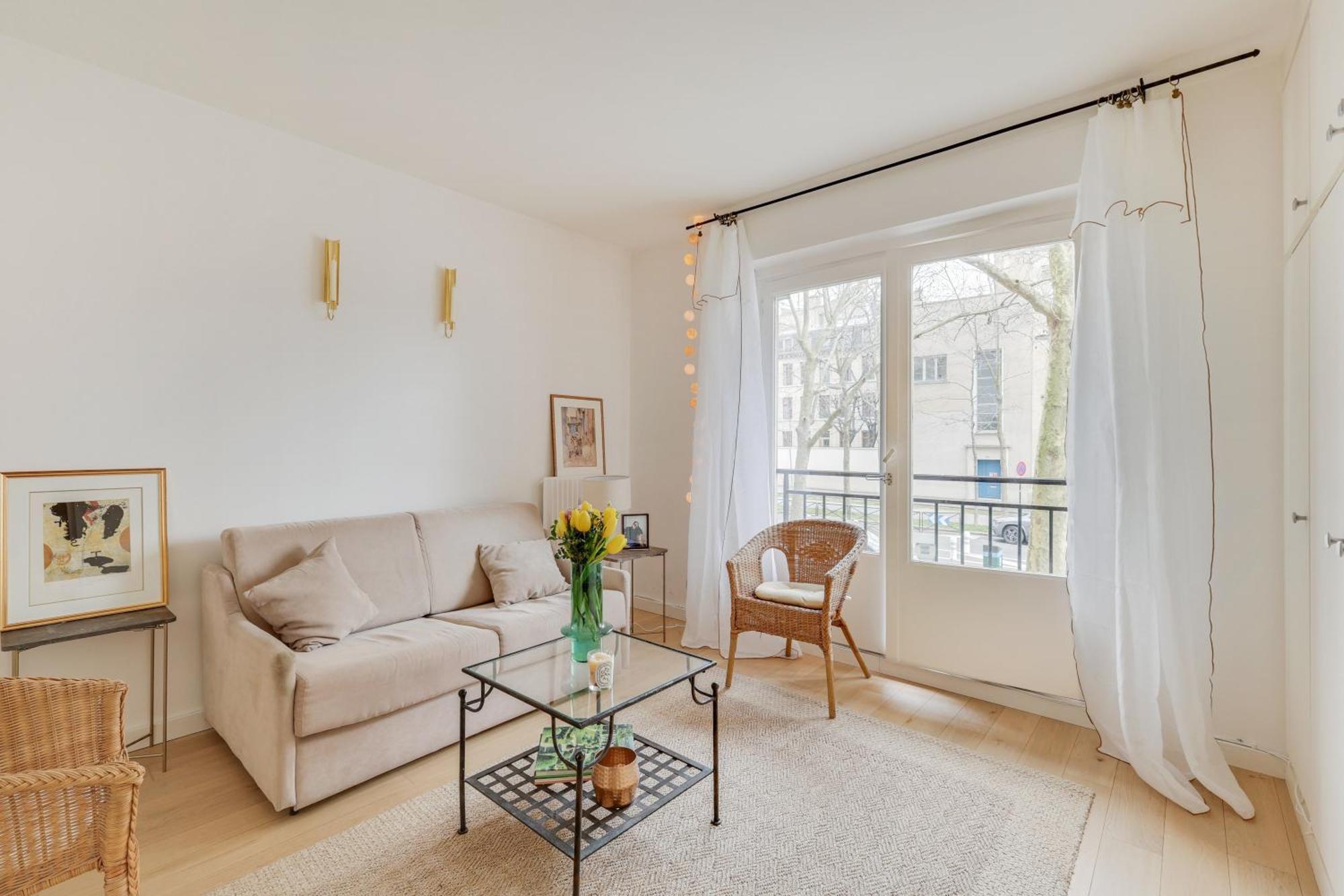Apartment Near Des Invalides By Weekome Paris