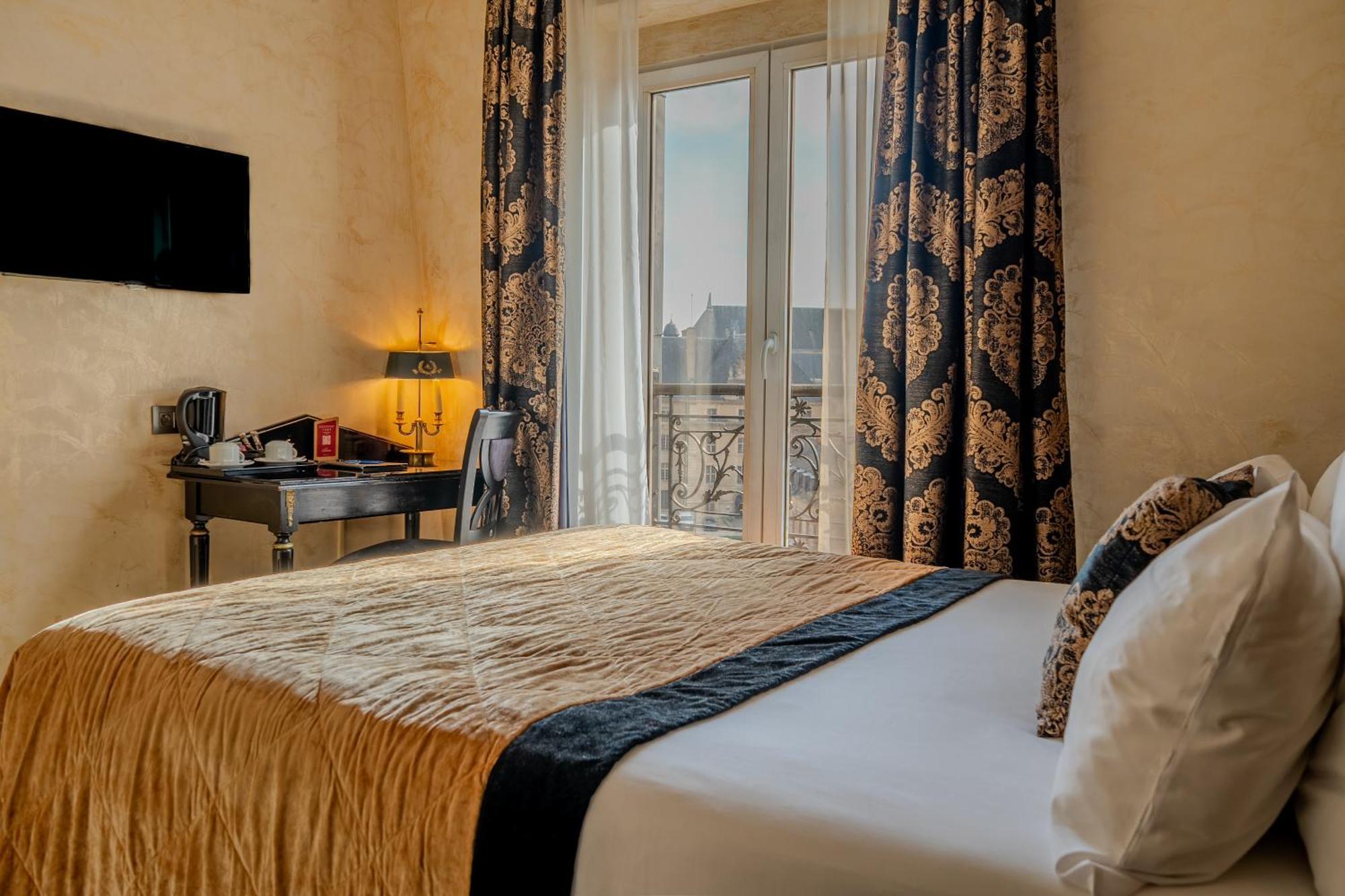 Hotel De L'empereur By Malone Paris