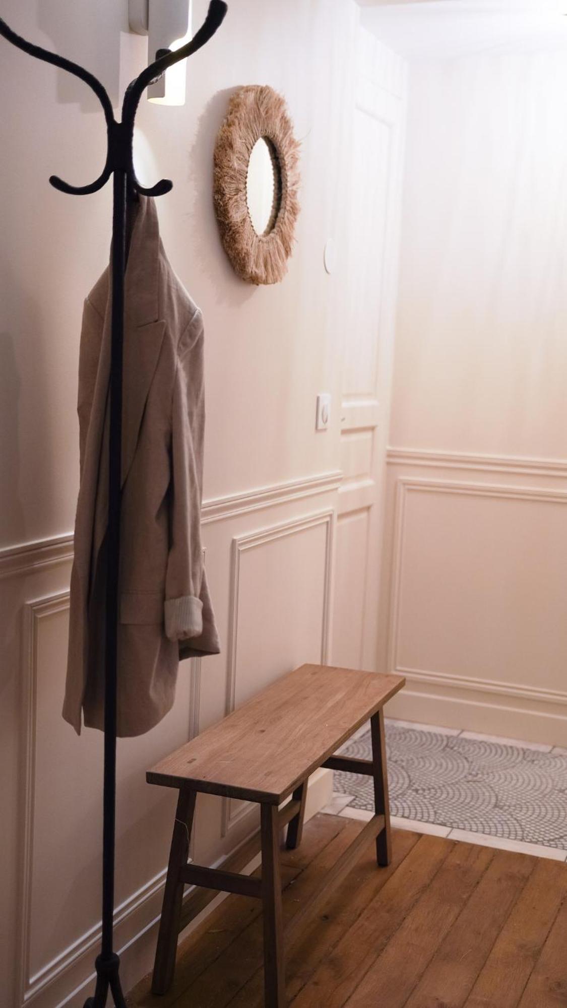 Vendome Parisian Elegance With A Patio Apartment