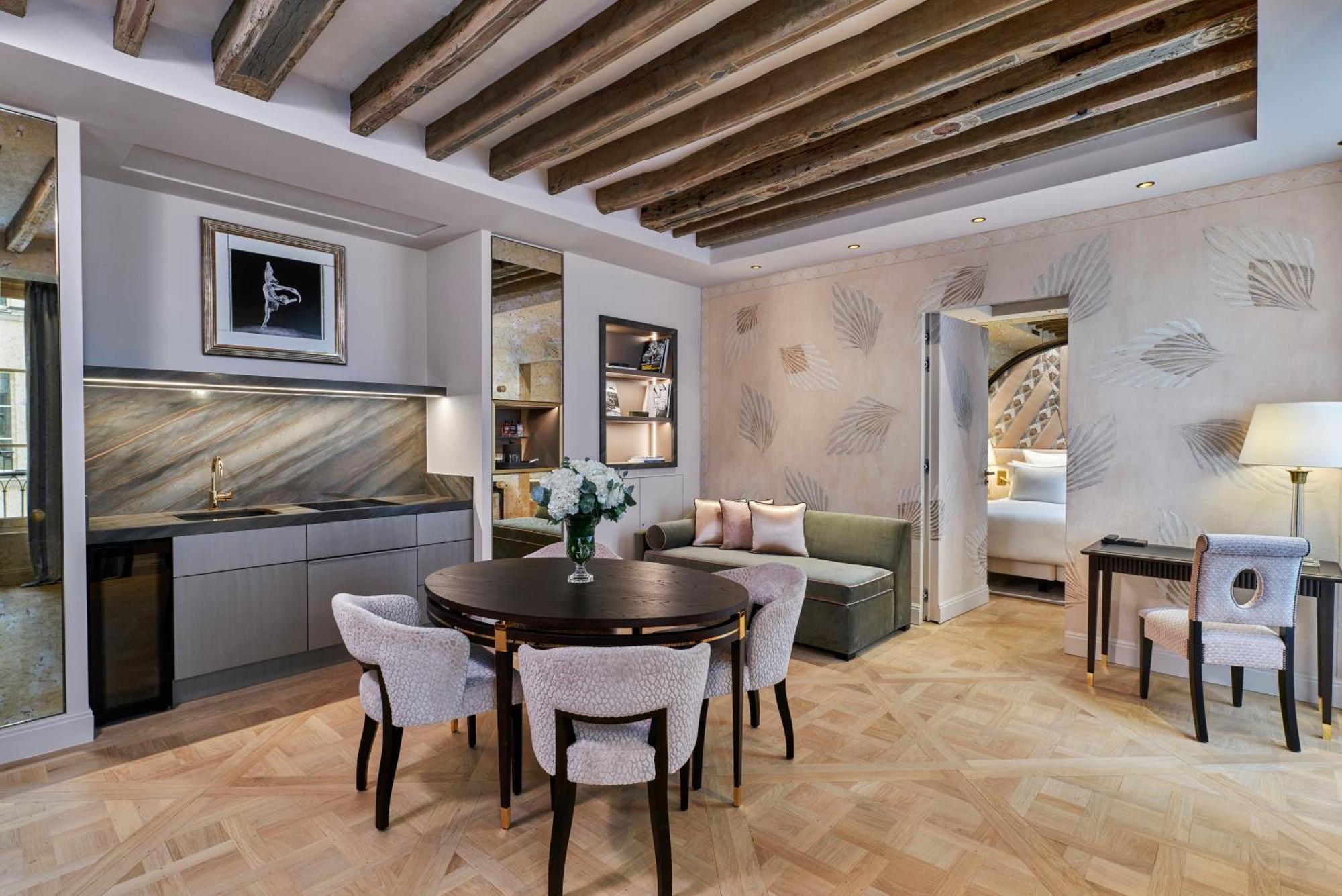 Maison Barriere Vendome 5* Paris