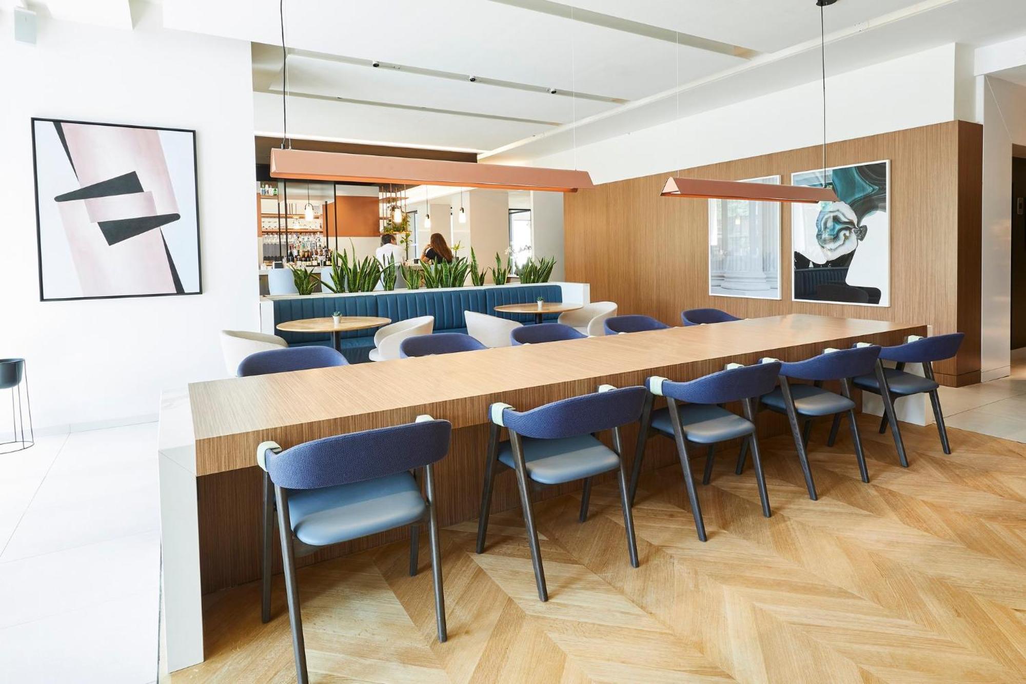 Hotel Crowne Plaza République, An Ihg Paris