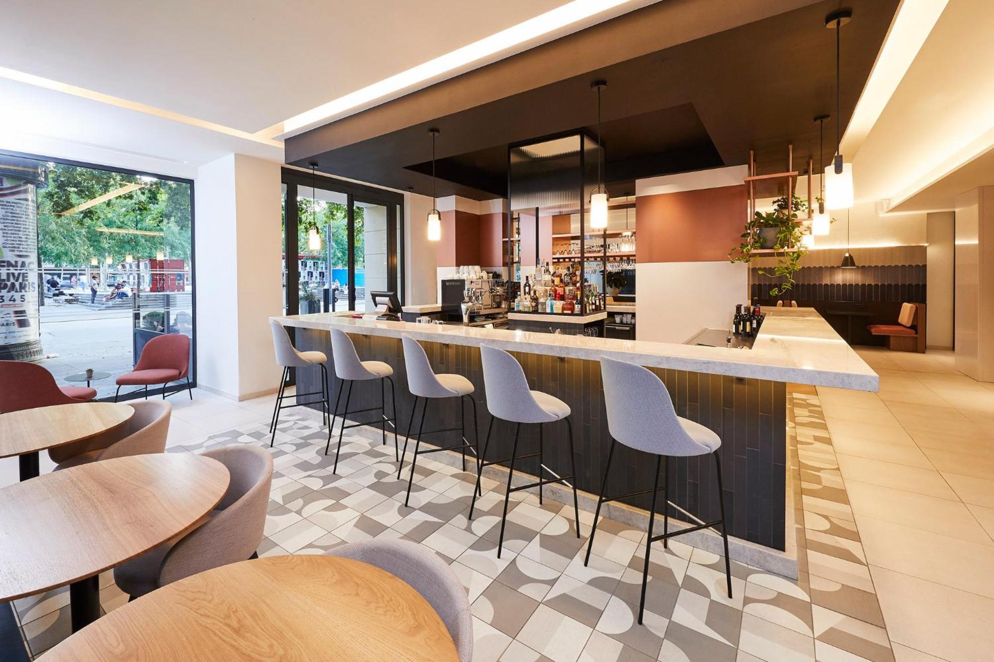 Crowne Plaza République, An Ihg Hotel 4*