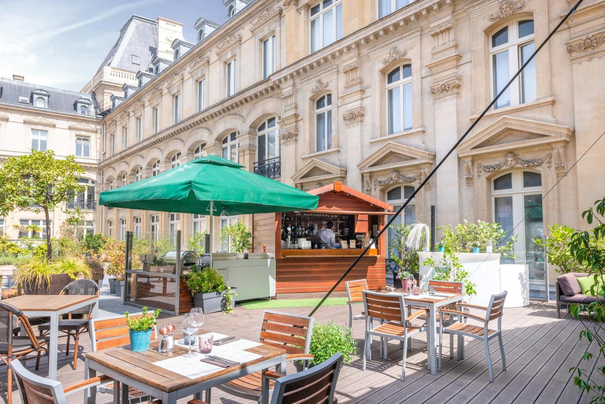 Hotel Crowne Plaza République, An Ihg Paris