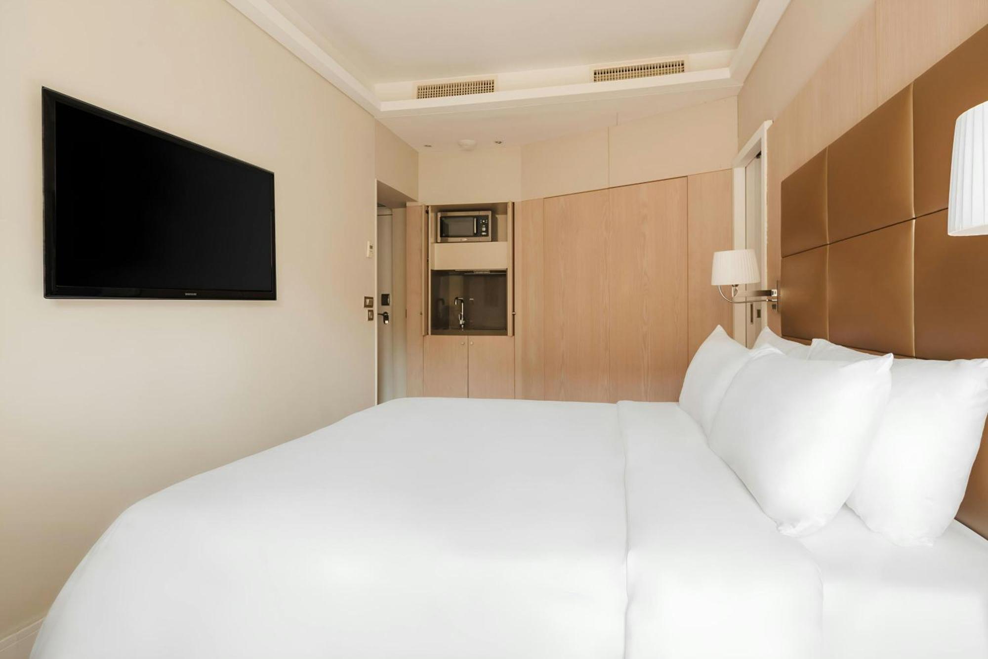 Sonder L'edmond Parc Monceau Hotel 4*