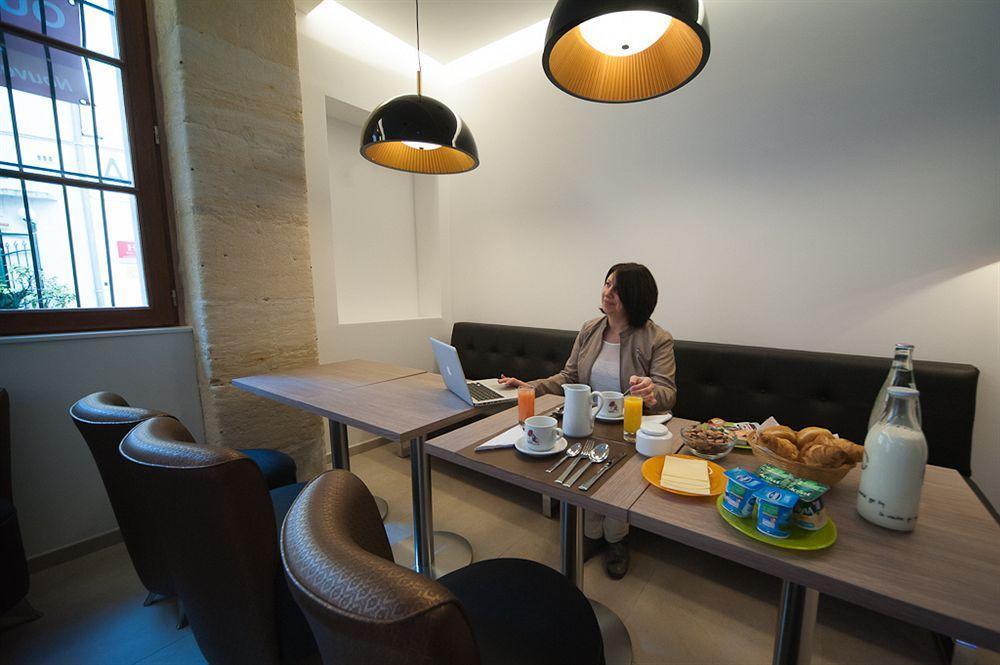 Central Hotel 3* Paris