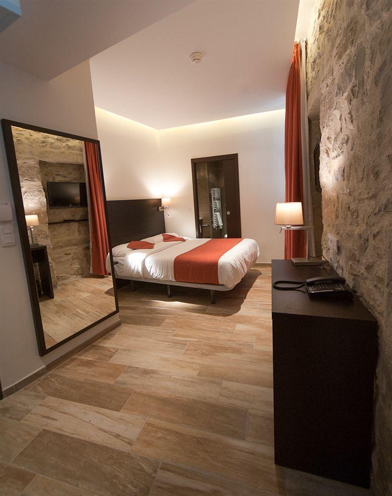 Central Hotel Paris