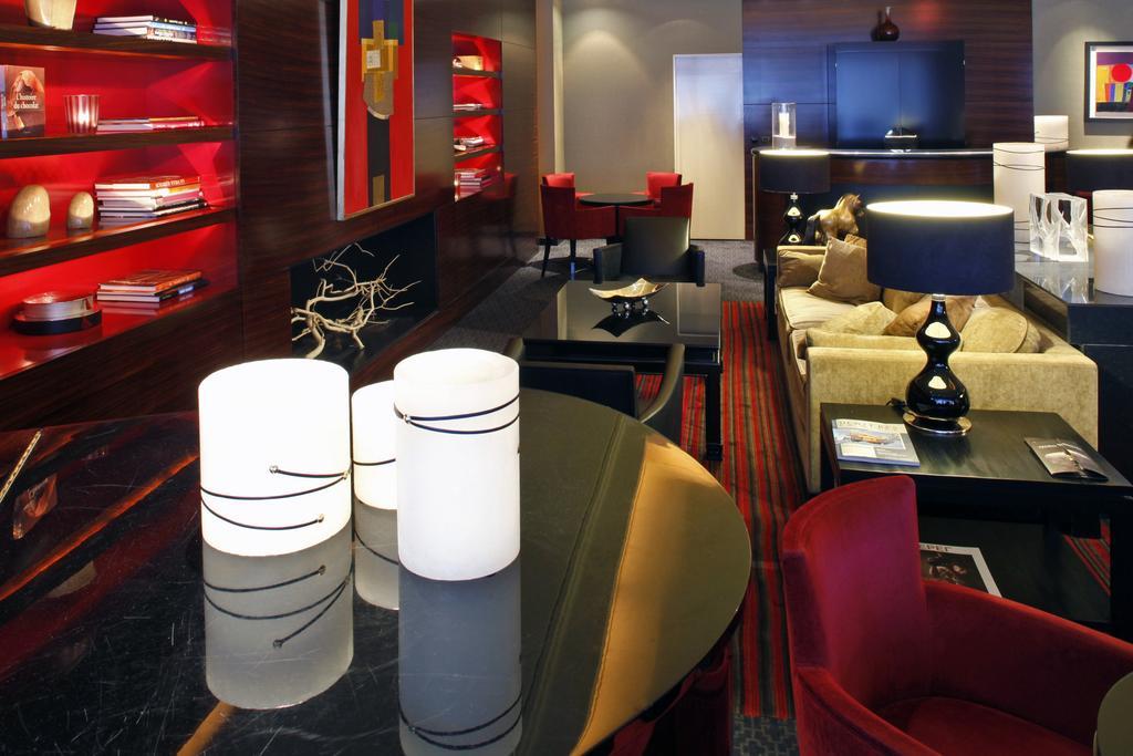 Hotel Warwick Champs-elysees Paris