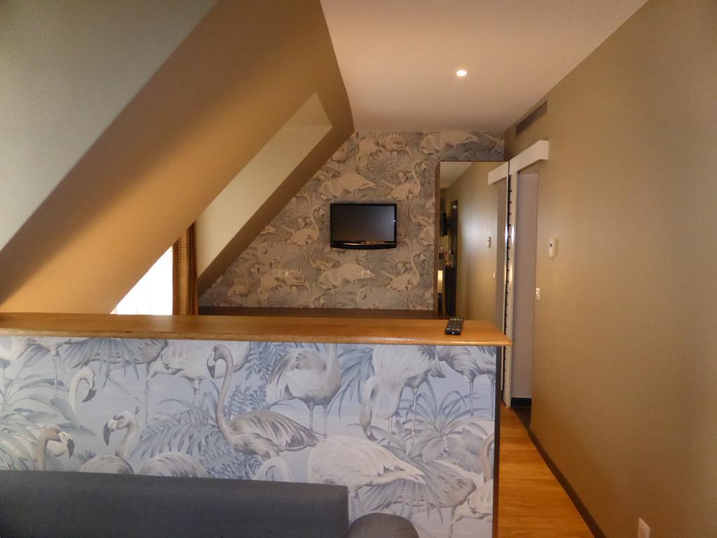Hotel Excelsior Batignolles 3*