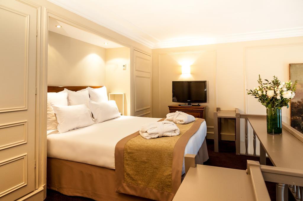 Saint James Albany Spa