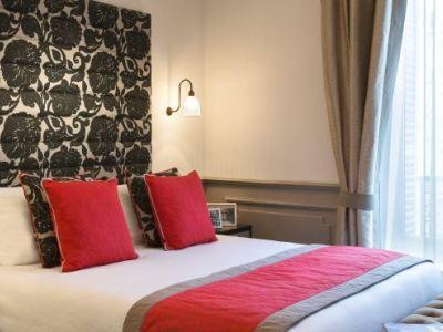 Hotel Ascott Arc De Triomphe 4*
