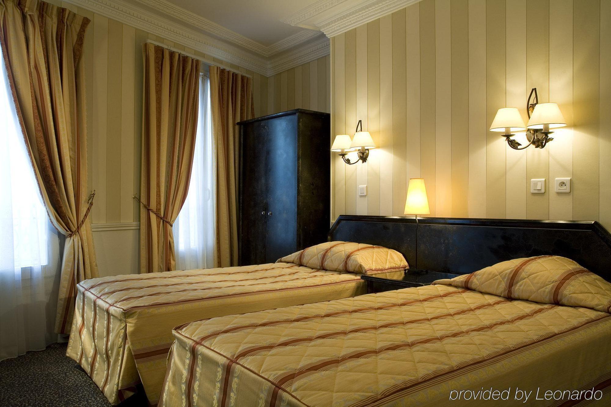 Avama Prony Hotel 3*