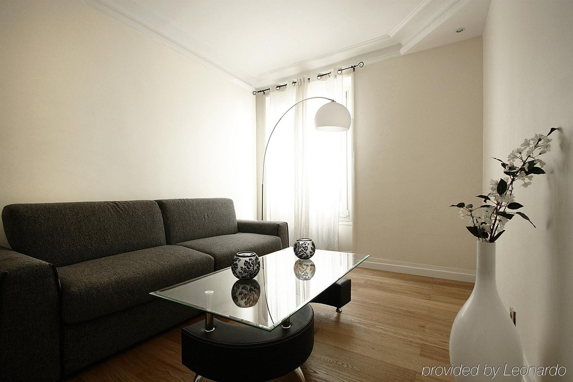 Apts Bridgestreet Champs Elysees Hotel Paris