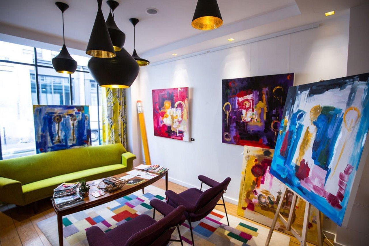 Crayon By Elegancia