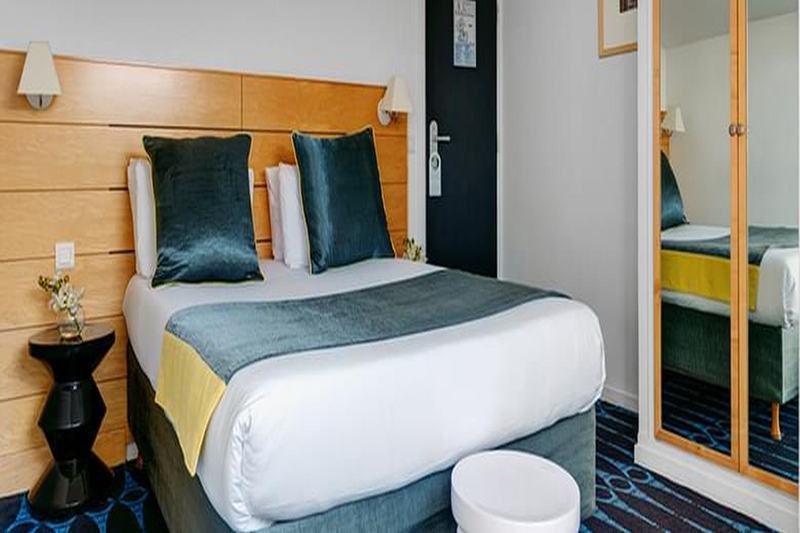Hotel Lorette - Astotel Paris