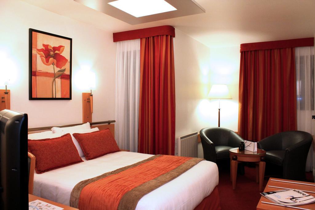 Hotel Opera Cadet
