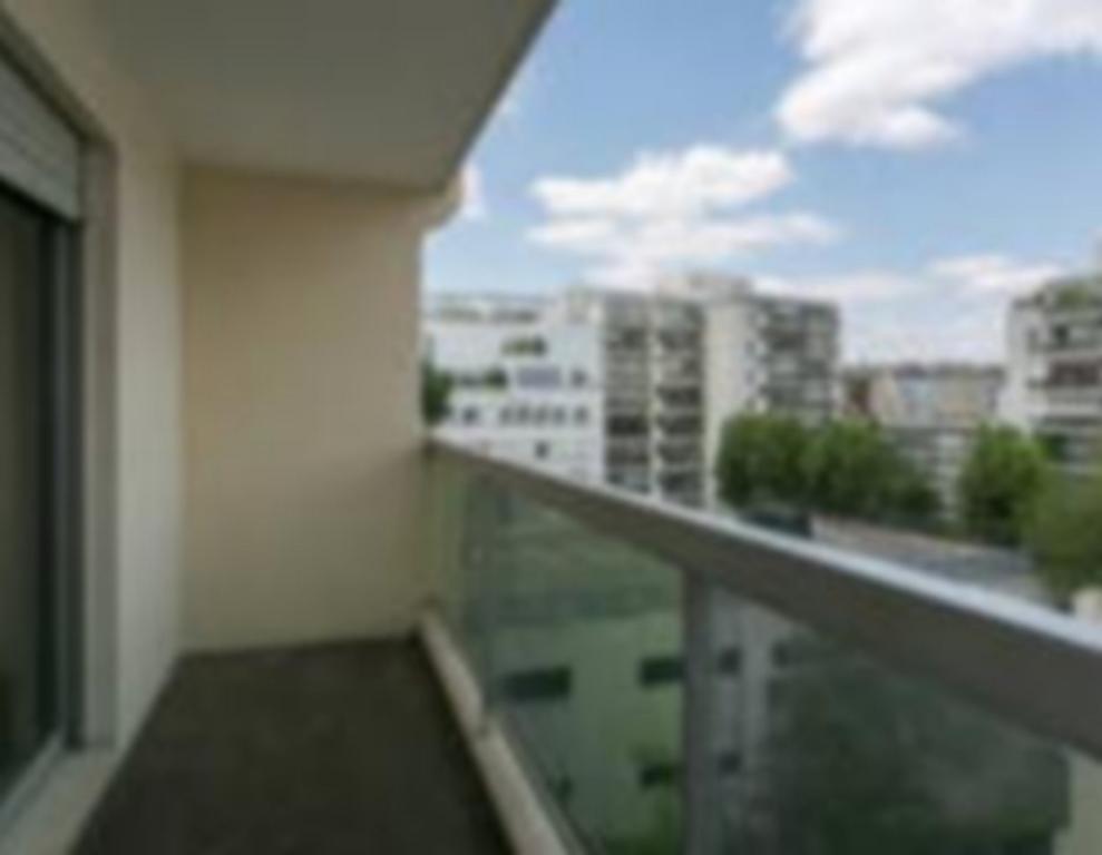 Lovely Studio Paris
