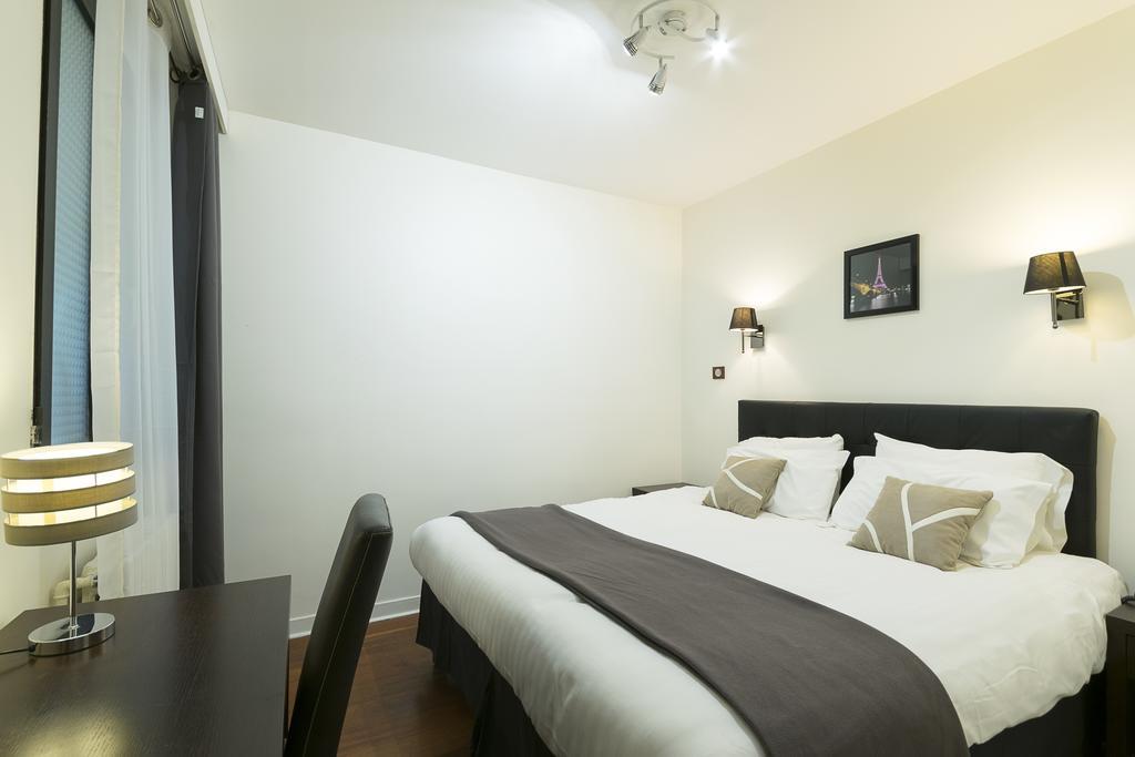 Hotel Prince Monceau 2*