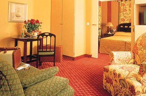 Nuage 4* Paris