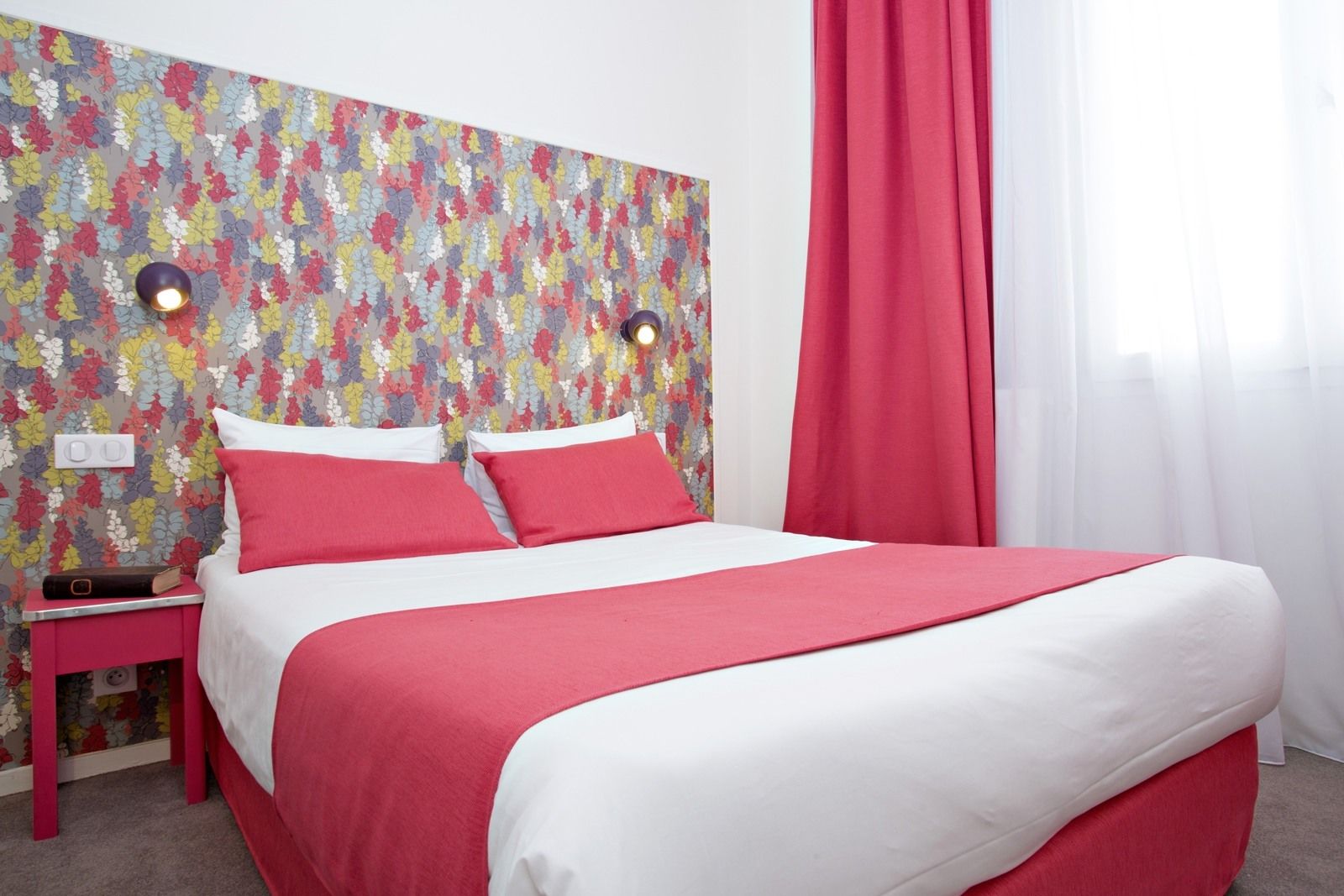 Boheme Hotel