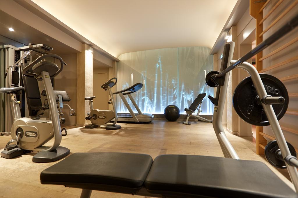 Le Pavillon De La Reine Hotel 5*