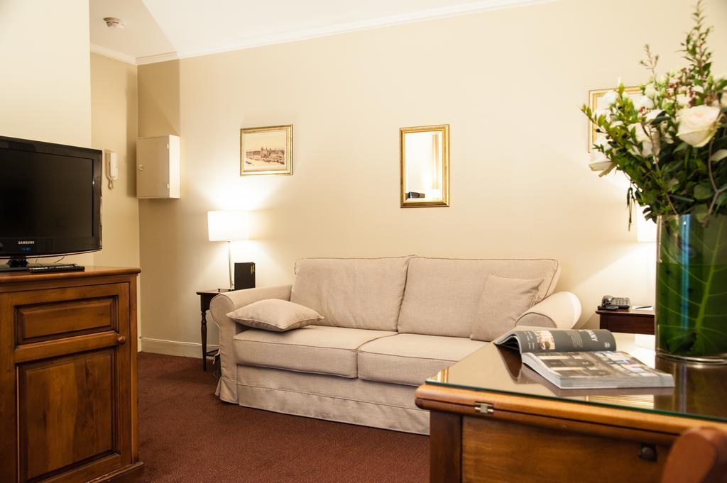 Hotel Saint James Albany Spa