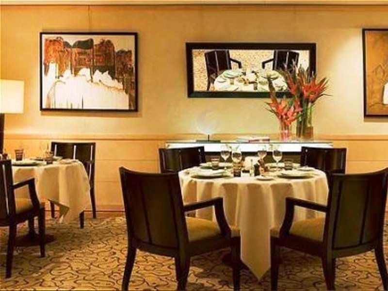 Hotel Warwick Champs-elysees Paris