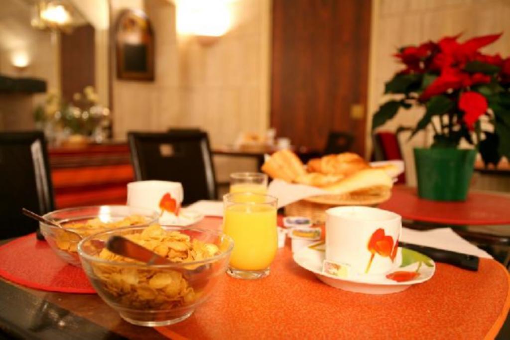 Hotel De L'alma 3*
