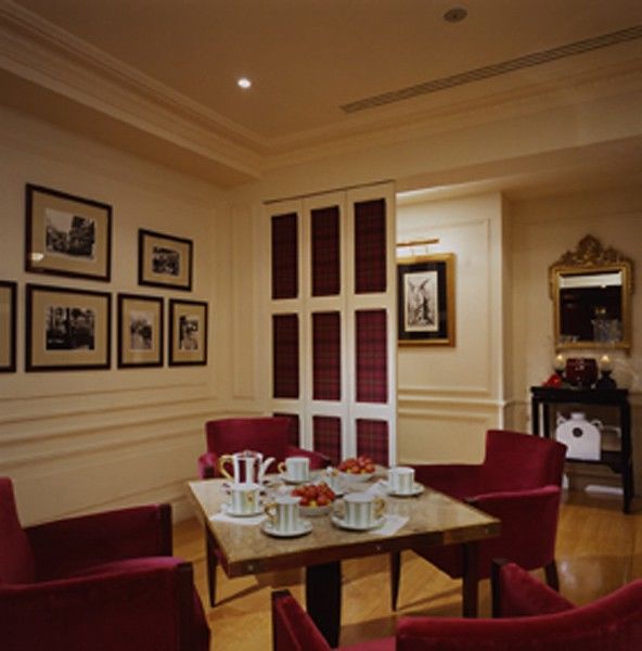 Francois 1er Hotel