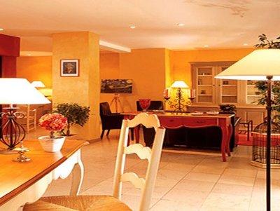 Hotel Boheme